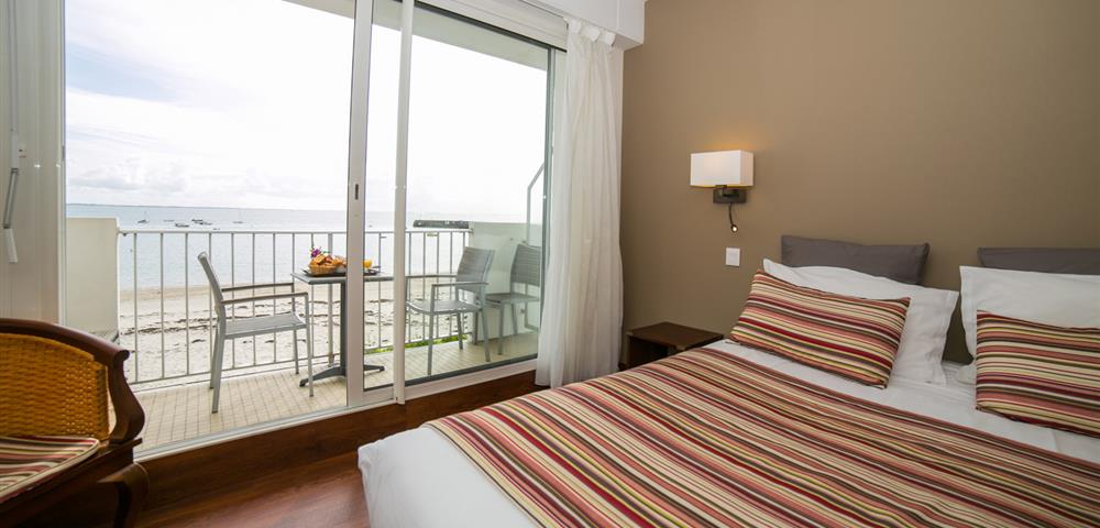 Chambres familiales avec vue mer à l'hotel de la Plage Saint Pierre Quiberon en Bretagne Sud