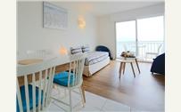 Appartement ou studio avec balcon et vue mer à l'hotel de la Plage Saint Pierre Quiberon en Bretagne Sud